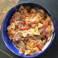 Sausage and Peppers Pasta