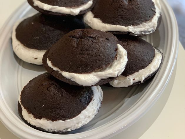 Whoopie Pies wide display