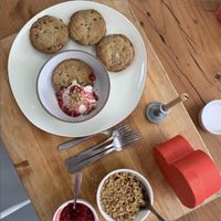 Chocolate Chip Lava Cookies (Pazookie)