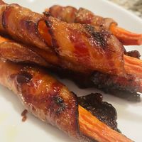 Brown Sugar Glazed Bacon Wrapped Roasted Carrots