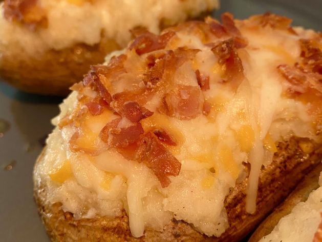 Cheesy Twice Baked Potatoes wide display