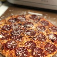 Crispy Frozen Pizza (Newman's Own)