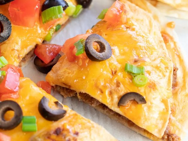 Tortilla Mexican Pizza (Like a certain restaurant) wide display