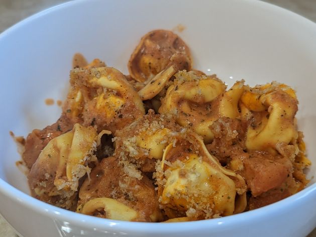 Trattoria Tortellini Bake wide display