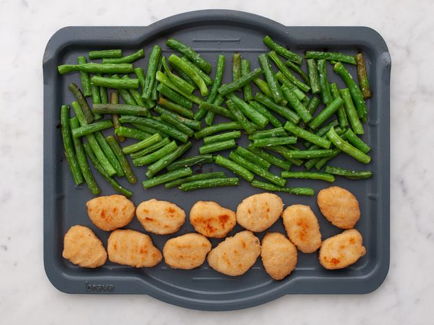 Chicken Nuggets and Green Beans