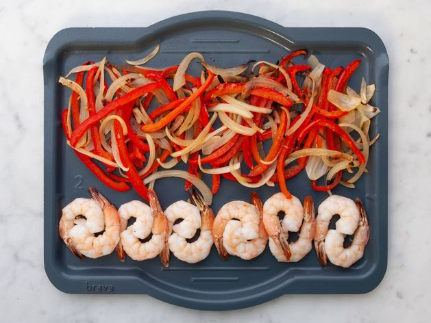 Shrimp with Onions and Peppers