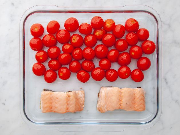 Salmon (Skinless) and Cherry Tomatoes