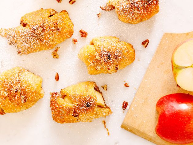 Apple Pie Crescent Rolls