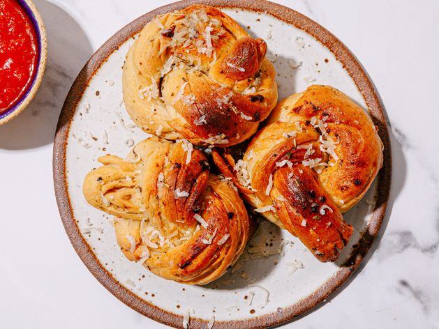 Garlic Knots