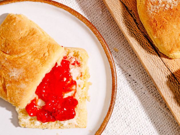 Easy Buttermilk Biscuits