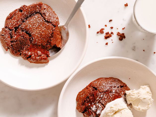 Molten Chocolate Cakes